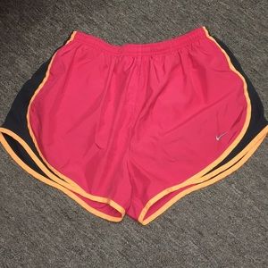 Nike dry tempo running shorts